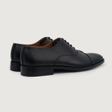 High-Traction Rubber Outsole & Lug Tread Pattern on Professor Oxford Black Leather Shoes For Men