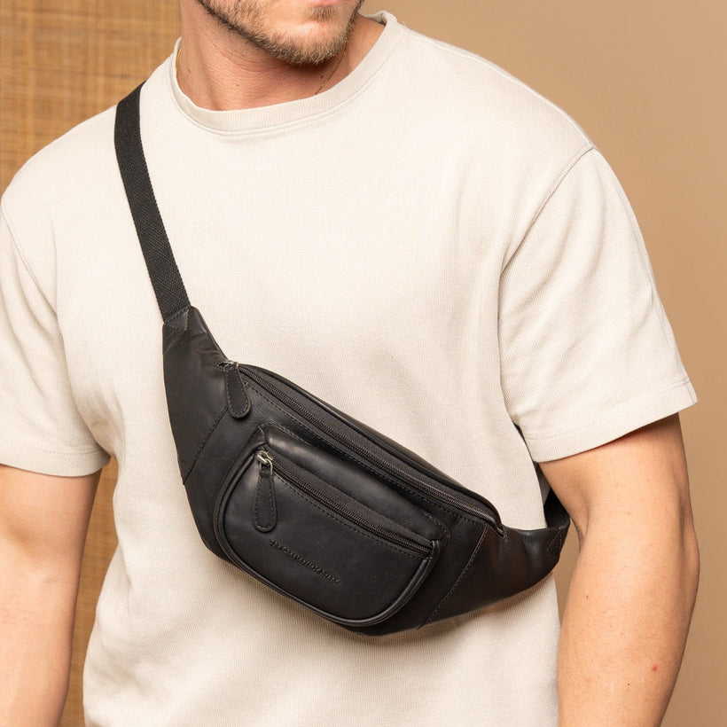 Vernio Full-Grain Leather Belt Bag