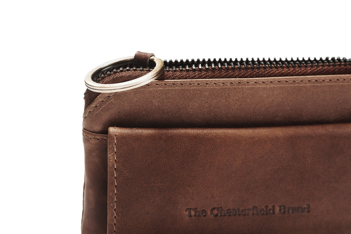 Styled Fit Perspective of Oliver Full-Grain Leather Key Case on Model - Natural Daylight Drape