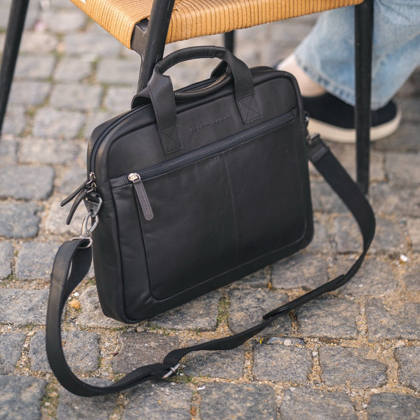 Calvi Full-Grain Leather Laptop Bag