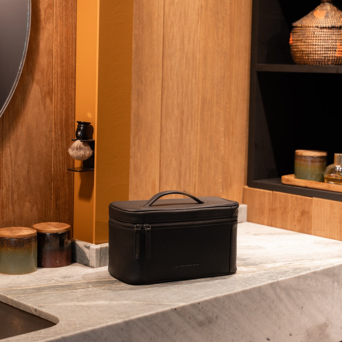 
Classic 100% Full-Grain leather Goods - Back View Showing Tailored Shoulder Fit & Clean Hemline