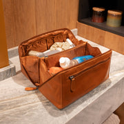 Trevia Full-Grain Leather Toiletry Bag – alternate product view 3