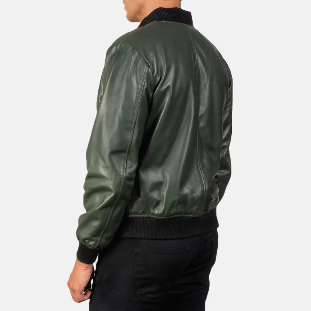 
Authentic Sheepskin Leather Grain Texture & Heavy-Duty Seam Stitching Detail