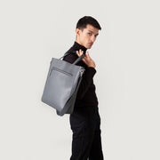 
The Poet Leather Tote Bag – alternate product view 5