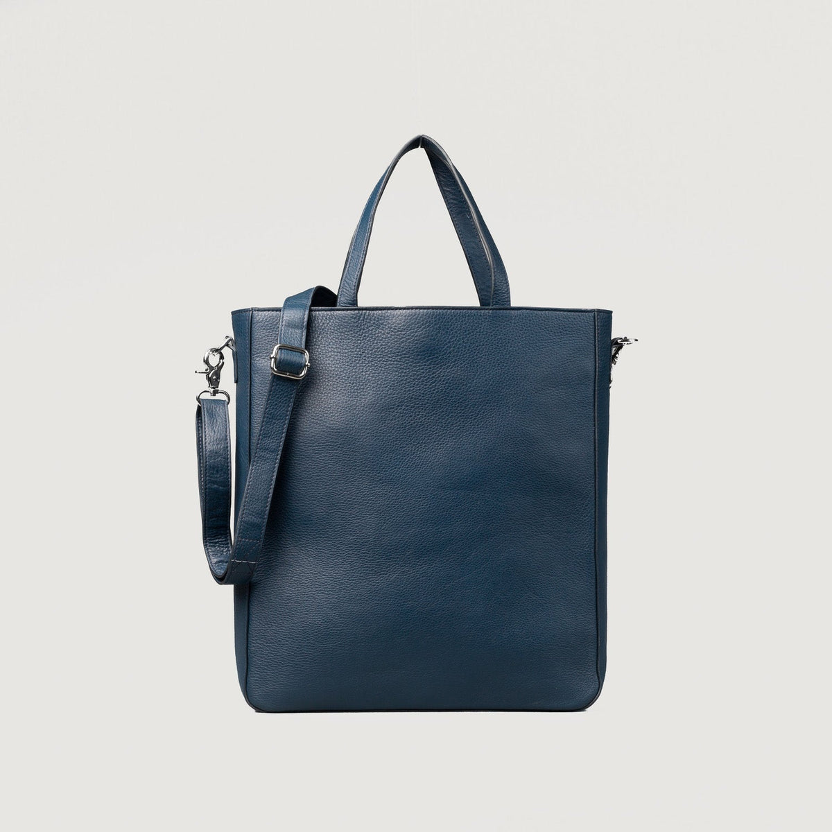 
The Poet Leather Tote Bag – alternate product view 3